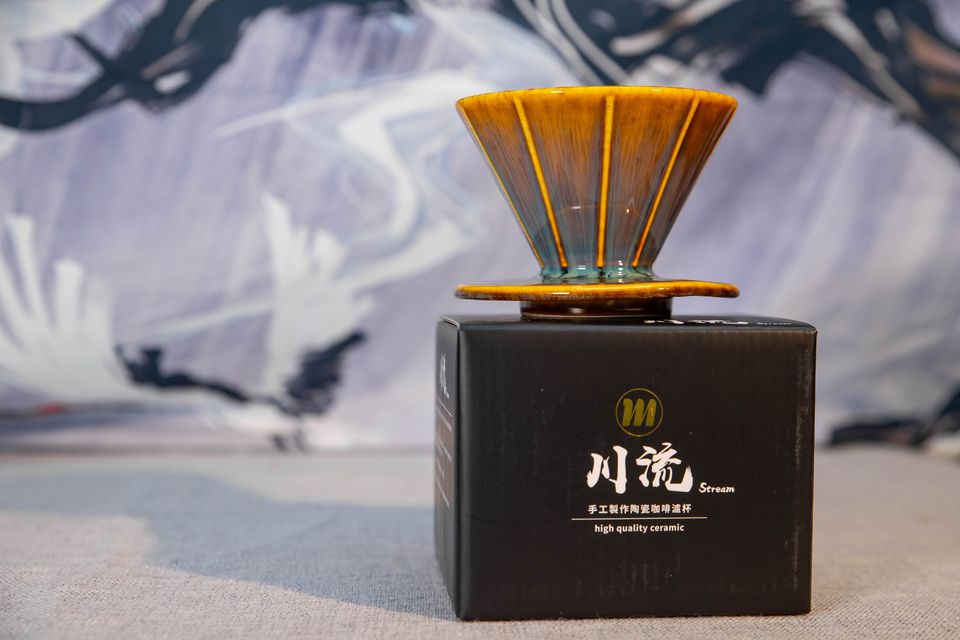 川流人魚目濾杯